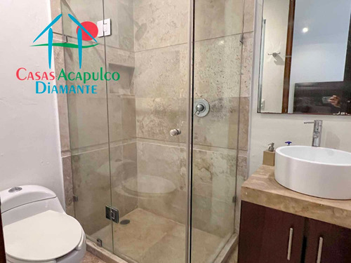 Cad Vidamar Residencial C1 D 101. Terraza Con Jacuzzi Y Salida Al Jardín