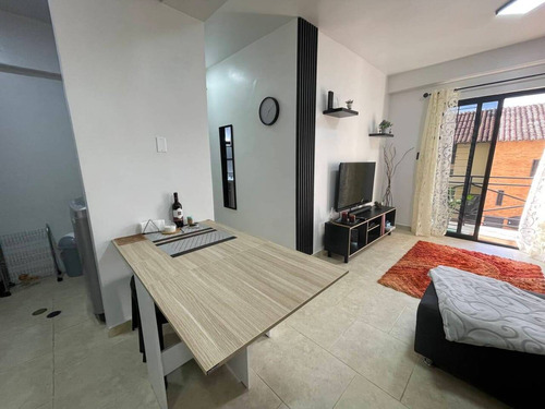 Iris H. Vende Apartamento (69m2). Guayabal .naguanagua.