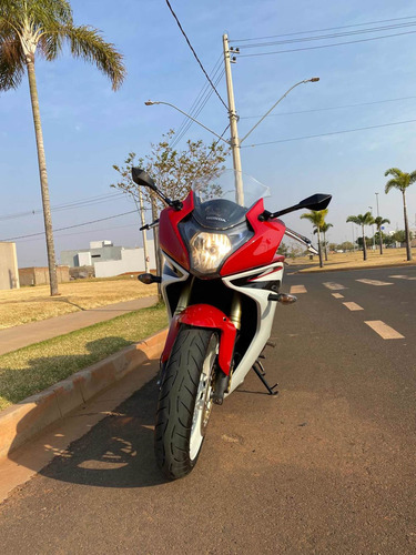 Imagem 4 de 8 de Honda