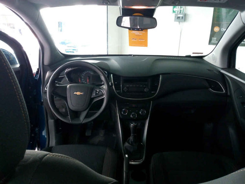 Imagen 7 de 9 de Chevrolet Trax 2019 5p Ls L4/1.8 Man