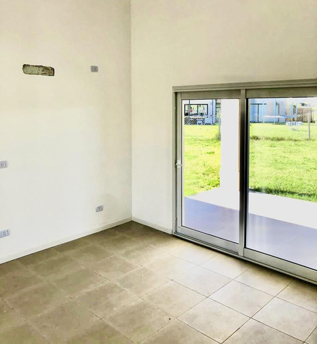 Imagen 22 de 26 de Casa En Venta - Barrio El Canton