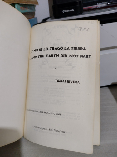 Y No Se Lo Trago La Tierra Tomas Rivera Rp83 (Usado)