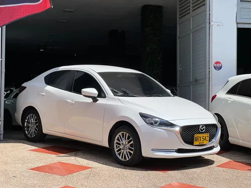 Mazda 2 1.5 Grand Touring Lx Sedan