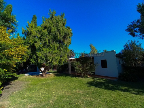 Imagen 11 de 29 de En Venta - Hermosa Casa En Colonia De Sacramento
