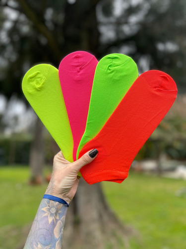 Soquetes Running De Secado Rápido Colores Vibrantes Elegí Naranja Fluo Del 36 Al 43