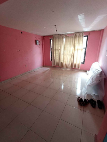 Casa En Venta A Una Calle Del Metro San Andrés Tomatlán, A 8 Min Del Zoológico Los Coyotes Y A 5 Min De Portal Lomas Estrella, En Calle Roberto Fulton Colonia Nuevo Fuego, Iztapalapa, Cdmx - Lc25-zf
