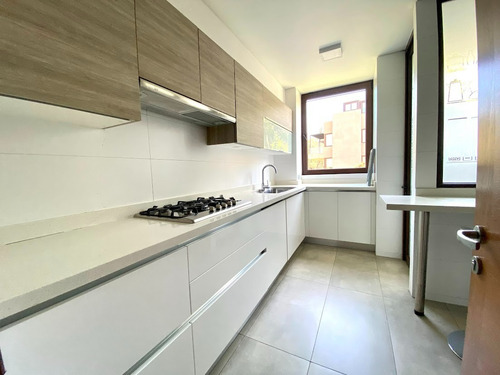 Arriendo Dpto Con Jardín, 4 Dorm Cercano A Portal
