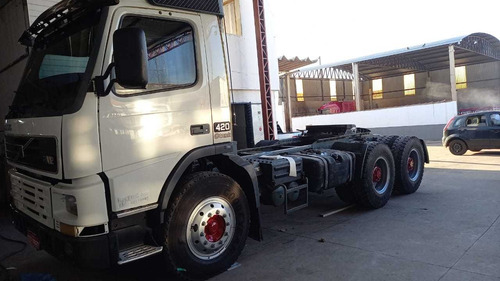 Imagem 1 de 10 de Volvo Cavalo Volvo Fm 420