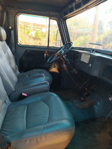 Picape Ford Rural