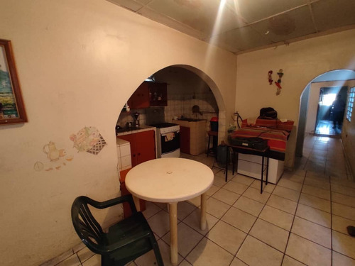 Imagen 8 de 18 de En Venta Amplia Y Cómoda Casa Urb. Mario Briceño 04124557388