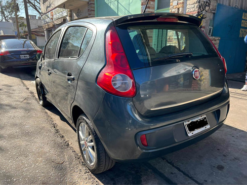 Imagen 6 de 9 de Fiat Palio Essence Chocado En Marcha