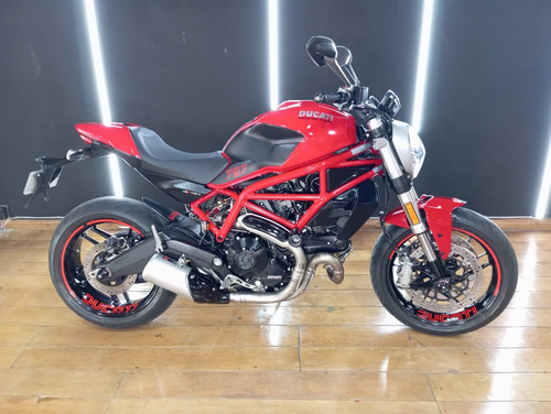 Ducati Moster 797