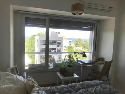 Imagen 9 de 14 de Departamento En Duplex, Excelente Ubicacion Libertador Al Río, 2 Dormitorios