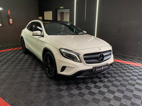 Mercedes-Benz Classe GLA 1.6 Vision Turbo Flex 5p