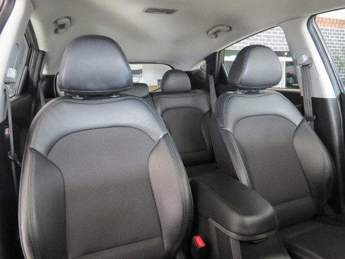 Imagem 5 de 17 de Ix35 2.0 Gls Flex Automático 2015 Preta