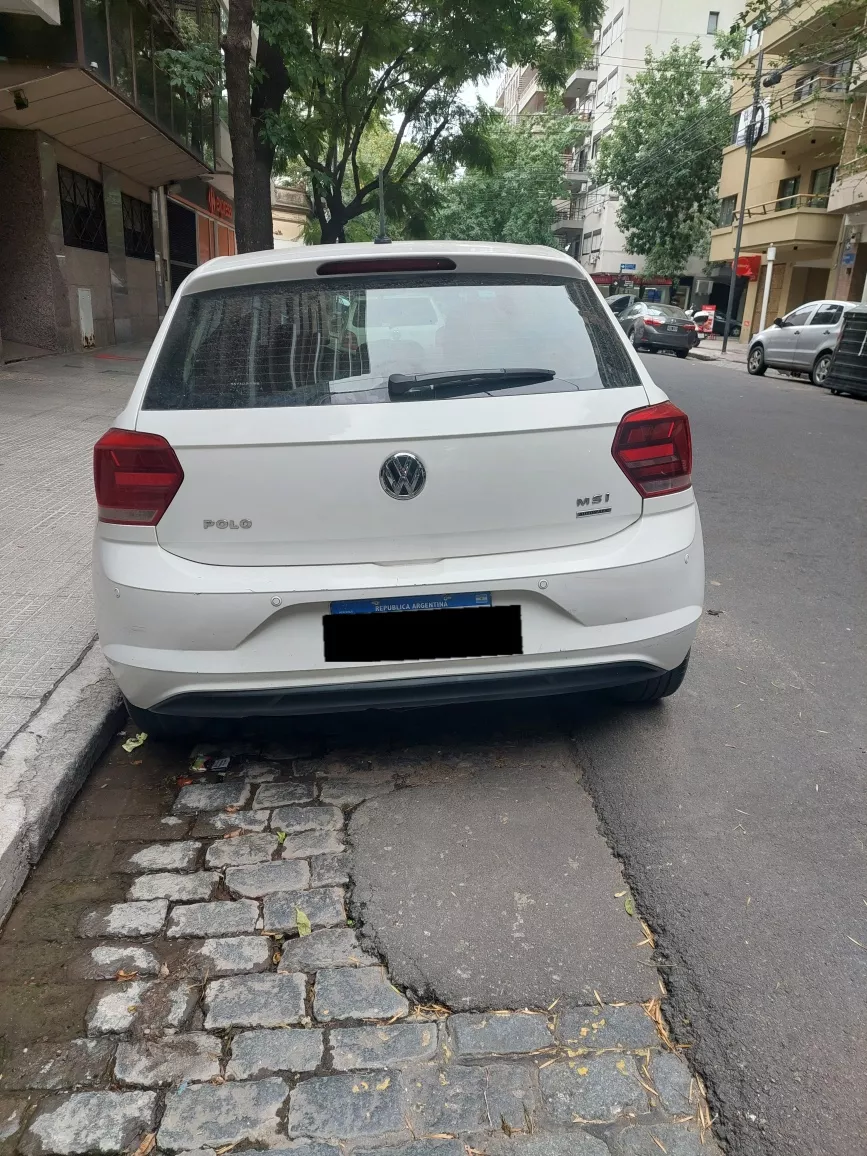 Volkswagen Polo 1.6 Msi Trendline At