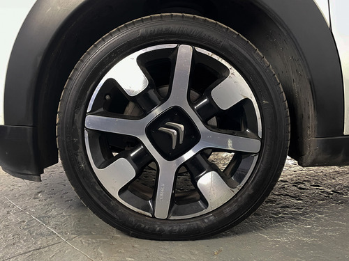 Citroën C4 Cactus PURETECH 110 AT SHINE