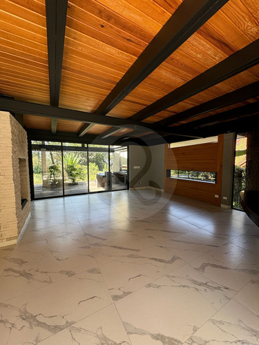 Casa En Condominio En Venta En Avándaro