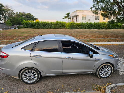 Ford Fiesta 1.6 Titanium At