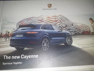 Catalogo Auto Porsche New Cayenne Tapa Dura