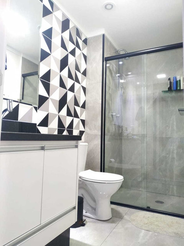 Apartamento: 4 Dorms, 2 Banh,1 Lavabo, 2 Vg - Fl21