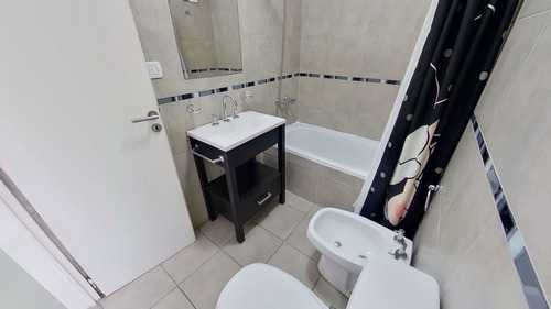Imagen 24 de 30 de Departamento Divisible Con Balcón Venta Bajas Exp