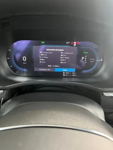 Volvo XC60 2.0 T8 Plus