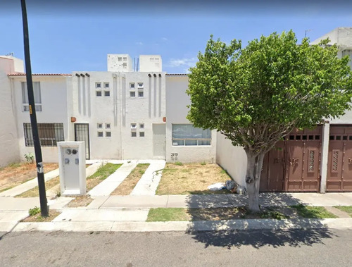 Gran Oportunidad De Adquirir Tu Nuevo Hogar En Zona De Queretaro Colonia Mision Mariana, Angele, A Precio De Remate. Fc