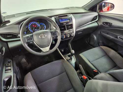 Toyota Yaris 1.3 16V FLEX XL LIVE MULTIDRIVE