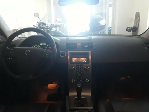 Imagen 4 de 14 de Volvo C30 2008 2.4 170hp At Pack Premium