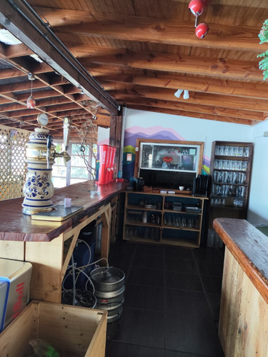 ¡oportunidad Única En Licanray! Restaurante En Venta