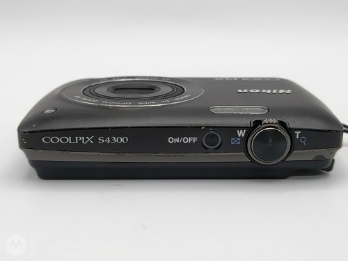 Cámara Nikon Coolpix S4300 Touch Screen 16mpx 6x Funcionando Negro (Usado)