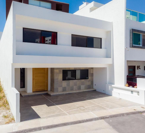 Imagen 2 de 30 de Oportunidad!!!!!casa En Venta Para Inversionistas Milenio Iii Privada Home Coto Club Queretaro