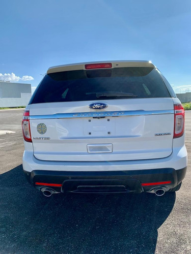 Imagen 8 de 15 de Ford Explorer 2015 3.5 Limited 4x4 Mt
