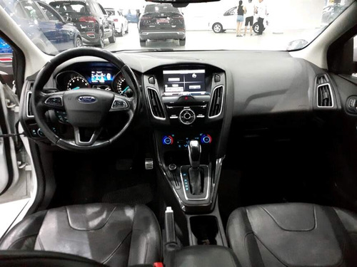 Ford Focus 2.0 TITANIUM FASTBACK 16V FLEX 4P POWERSHIFT