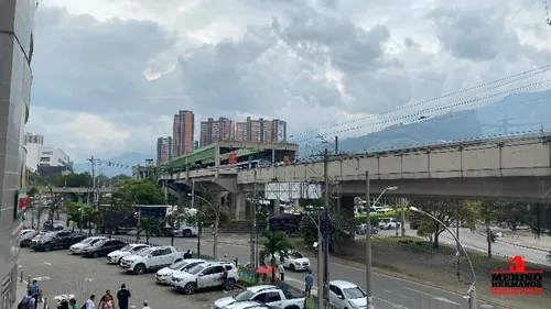 Local En Arriendo En Bello - Niquia