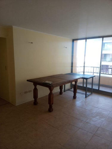 Departamento En Venta De 2 Dorm. En Santiago