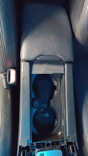 Porta Copos Do Console Volvo Xc60 2012 - Avaria