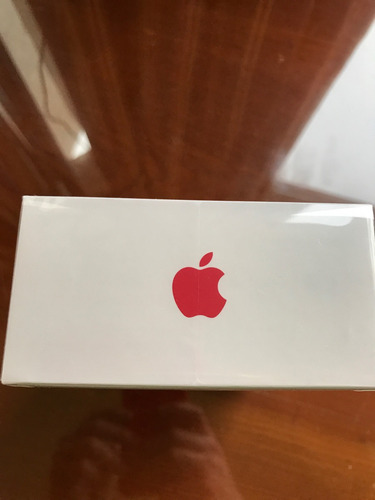 Imagen 4 de 5 de iPhone 7 Plus Red Product