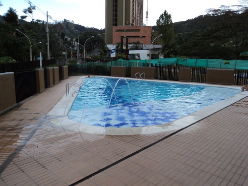 Imagen 2 de 13 de Vendo Hermoso Apartamento Con 3 Cuartos, 2 Baños, 63mt