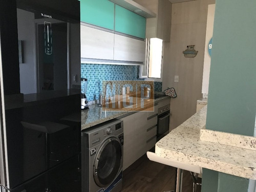 Apartamente Frente Al Mar, 100 % Reciclado En Excelente Ubicacion Frente Al Mar Y Cerca Del Casino Ex Conrad.-ref:26704