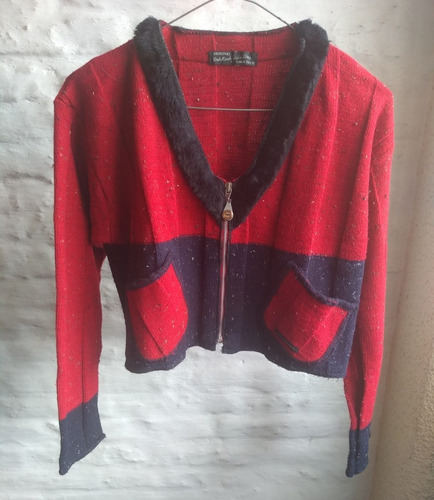 Saco Corto Tejido, Rojo Y Negro. Marca Osh Kosh. Talle S