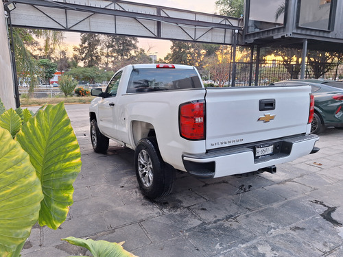 Chevrolet Silverado 5.4 2500 Cab Reg Ls 4x2 At