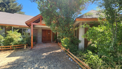 Precio Rebajado Parcela Con Gran Casa, Piscina Y Quinch