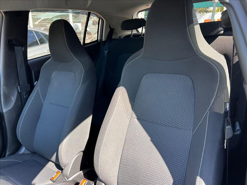Chevrolet Onix Onix lt 1.0 Flex Manual