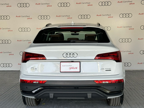 Audi q5 sportback 2.0 45Tfsi Select Quattro Mild Hybrid