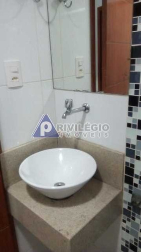 Imagem 9 de 9 de Conjugado Reformado Com Vista Lateral Mar, Copacabana, Posto 5. - 1518