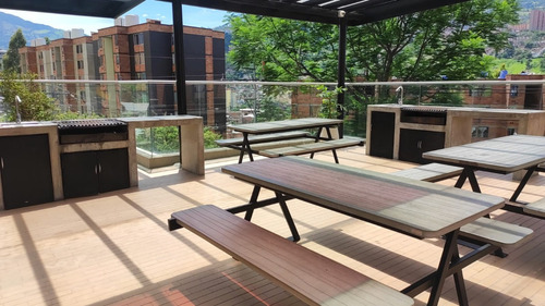 Imagen 2 de 18 de Calasanz / Apartamento En Venta 79mt2