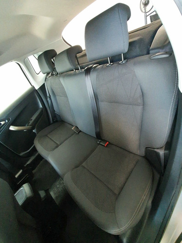 Peugeot 2008 1.6 Allure 2016