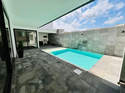 Casa En Venta En Veracruz Con Alberca Fracc. Playas Del Conchal.